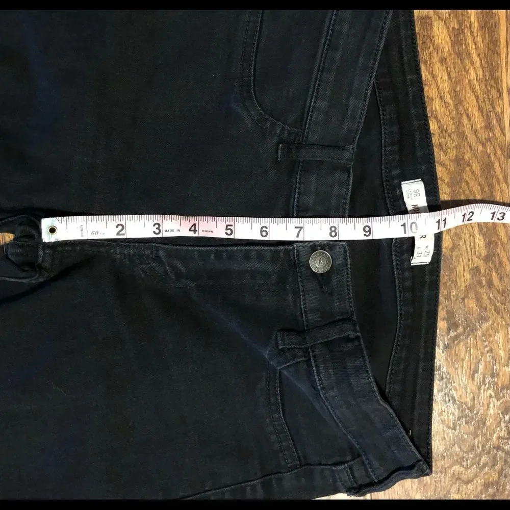 Hollister Black Distressed Jeans Size 29 or 9R Raw Hem Skinny Jeans - Picture 9 of 10
